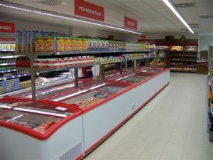 Polcos felépítmény mirelithűtőhöz
